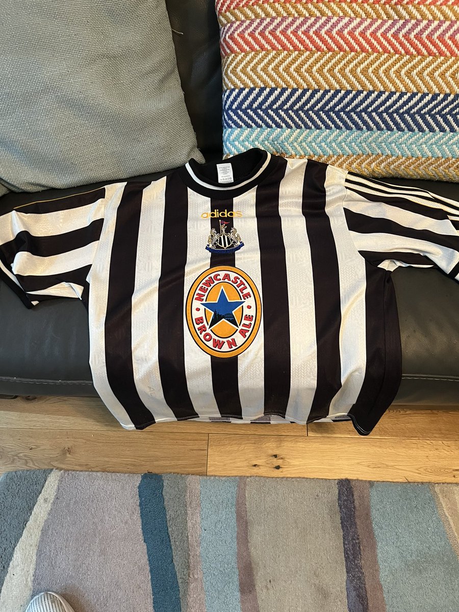 lee paterson tweet media