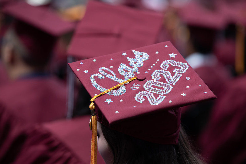 HACC_info's tweet photo. Raise YOUR hand if you’re ready to join in as we celebrate HACC’s fall 2023 graduating students on Dec. 14 at 6 p.m.!
We are! ✋🏻 ✋🏾 ✋🏽 ✋🏿 ✋🏼
Learn how you can watch HACC’s fall Commencement ceremony here: https://t.co/LpIESuRnY4 #HACCproud #HACCyeah https://t.co/iRpGOgYGPe