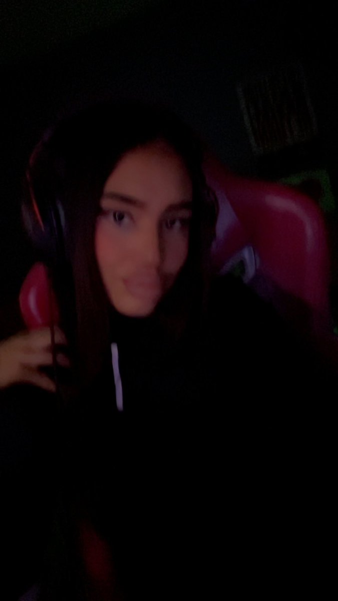 🔴 STREAM ON 

twitch.tv/camelia
twitch.tv/camelia
twitch.tv/camelia