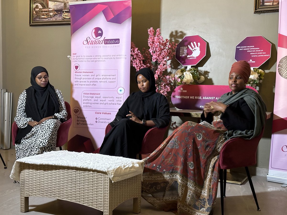 JinowCali's tweet photo. Happening now @siradinitiative. Such a great great session on gender based violence. @Ubah_Alii and Sacdia Ali @amuun_qawdhan @FardusMDheere https://t.co/TPcNEOZAa1