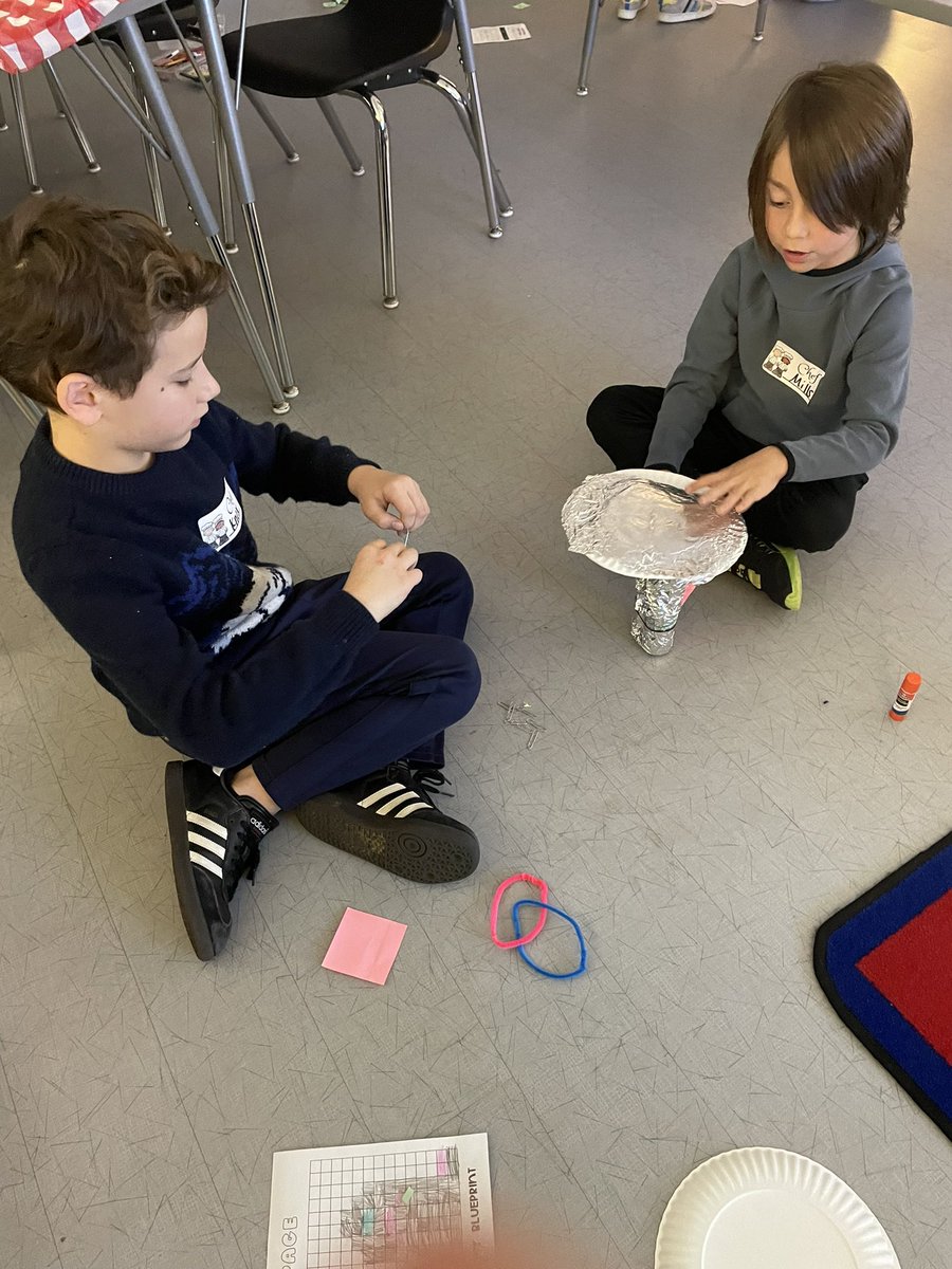 amdd365's tweet photo. Stem/Restaurant Day was a success! We planned how we would create a building and then we used our math skills to use money to buy our supplies. More pics soon! They showed the 4 C’s and loved working together. First grade rocks! @KSpringsLions https://t.co/1yarsUgktS