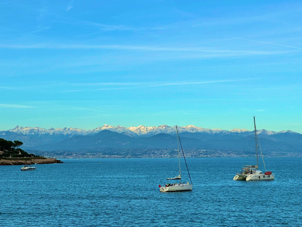 jessigaelle_'s tweet image. #capdantibes #paca