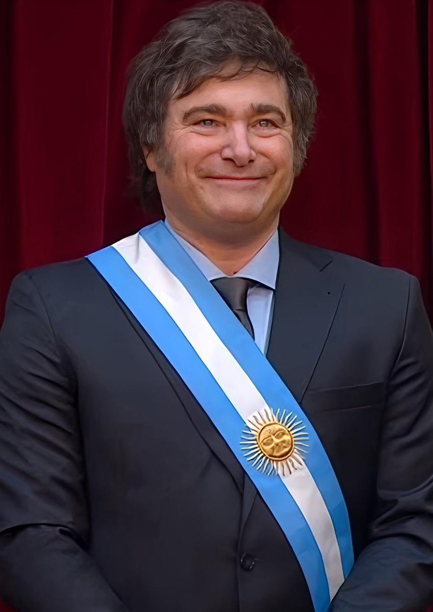 Felicitaciones <a href="/JMilei/">Javier Milei</a>, Señor presidente, su duro discurso, es tan real, que no me dió miedo, me dió ESPERANZA!! 
No cambie su manera de darnos los mensajes, reales,  así sabremos a que nos enfrentamos.
Daremos la batalla cultural necesaria. 
Desde la LIBERTAD!!