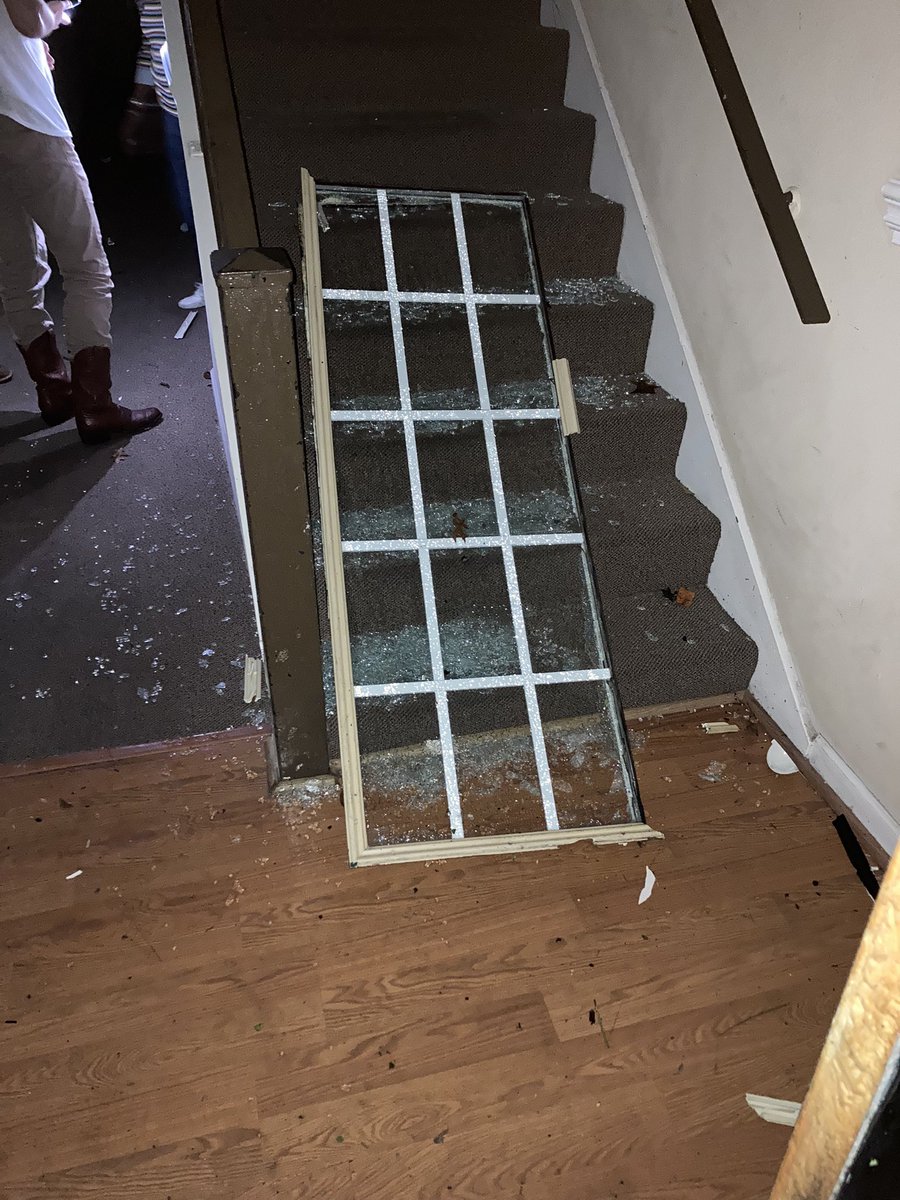 lnichols99's tweet photo. weather damage in homewood off green springs @spann https://t.co/tA1MhKF9Kb