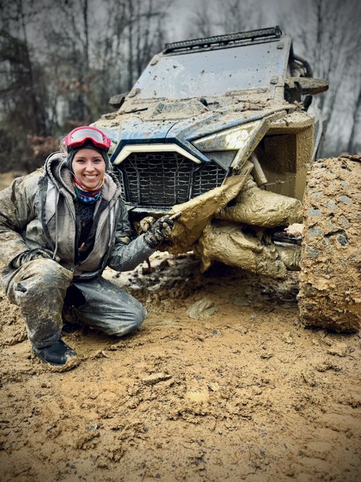 Good times with great friends! I buried ol blue though. Cleaning will be so much fun https://t.co/sG<a href="/tag/nashville"class="tags"><span>#nashville</span></a><a href="/tag/redbull"class="tags"><span>#redbull</span></a><a href="/tag/broadway"class="tags"><span>#broadway</span></a><a href="/tag/maxxed"class="tags"><span>#maxxed</span></a><a href="/tag/bailey"class="tags"><span>#bailey</span></a>