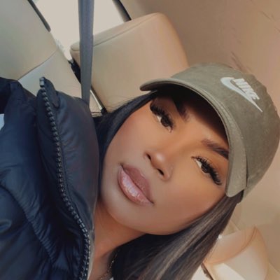 hellastephanie's tweet photo. #NewProfilePic https://t.co/7eiJnMl46Z
