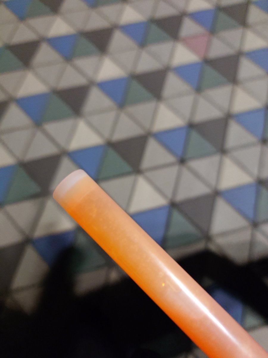 JAKI_V_A's tweet photo. スノハレで号泣してる俺を見て何も言わずハンカチじゃなくUOを差し出してくれた隣のアイマスPのお兄さん、ありがとうございます。 https://t.co/wv7ooPKcMs