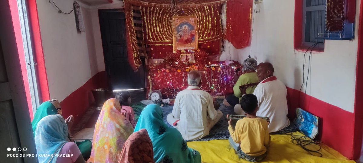 Smartgaonbandhn's tweet photo. 9 दिसंबर को पूज्य गुरुदेव जी के जन्मदिन के शुभ अवसर 5 घंटे का सम्पन्न हुआ
जय माता दी 🚩
@smartgaonindia @CollectorDamoh
@satyendra81 @dharmendra_st @prahladspatel @PROJSDamoh
#SmartGaon #smartgaonbandhna https://t.co/OShzM0eoK4