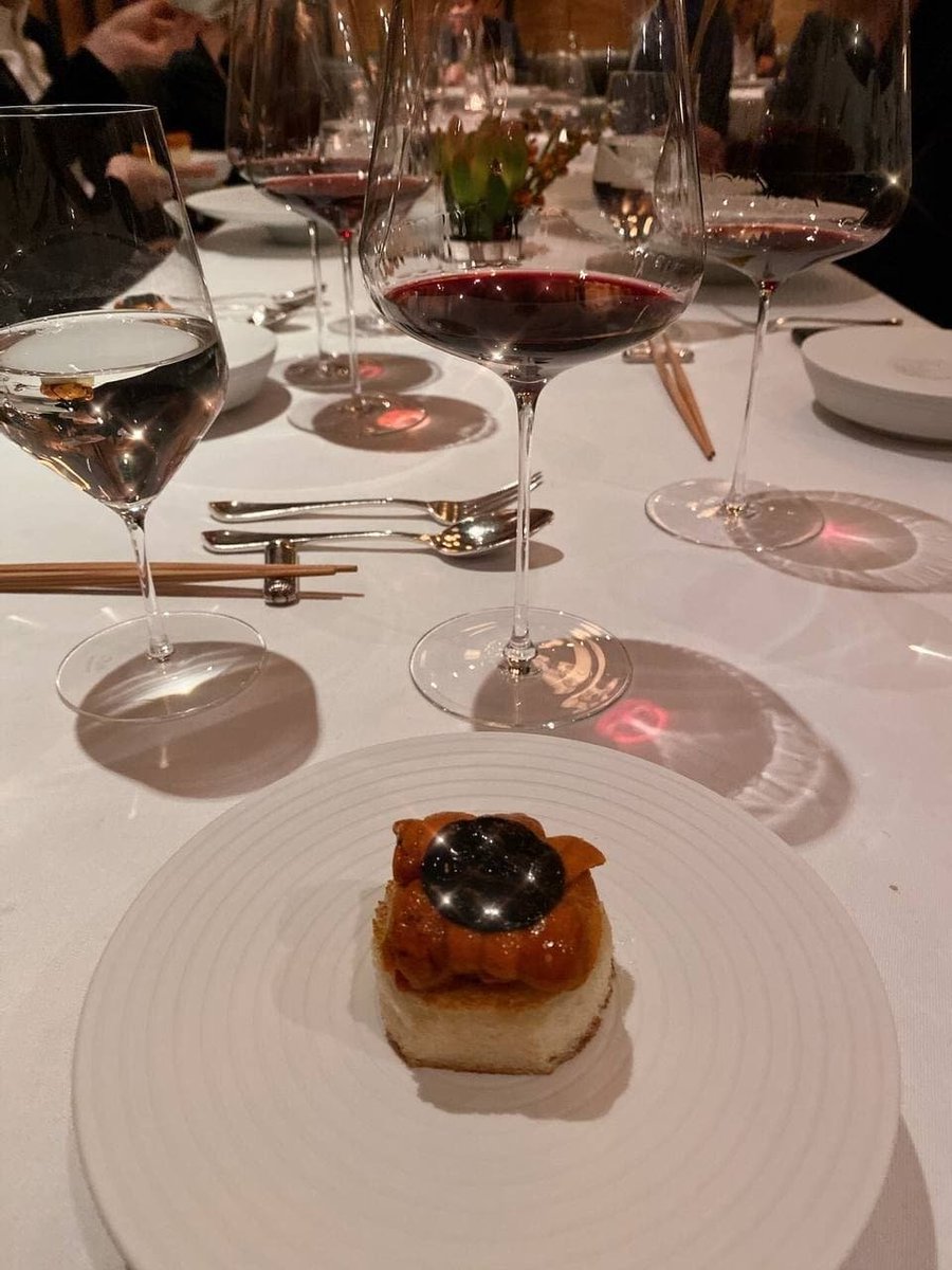 IsisMarque's tweet photo. A nice dinner. https://t.co/SRDqoFMjec