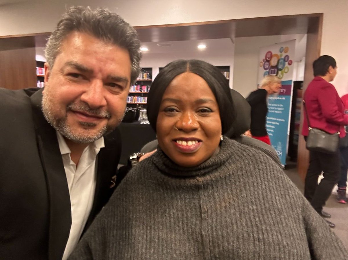 blackpsych_UK's tweet photo. The indomitable @onikepeijete at #PaulRees ex-CEO @rcpsych Leaving-do, #CelebratingOnike #RIP @EIjete @DrShahidLatif @BPPA_Official @bipa_uk @RCPsychSASdocs @DrChinwe_Obinwa @BBPAUK https://t.co/aQ4LlgHZ0U
