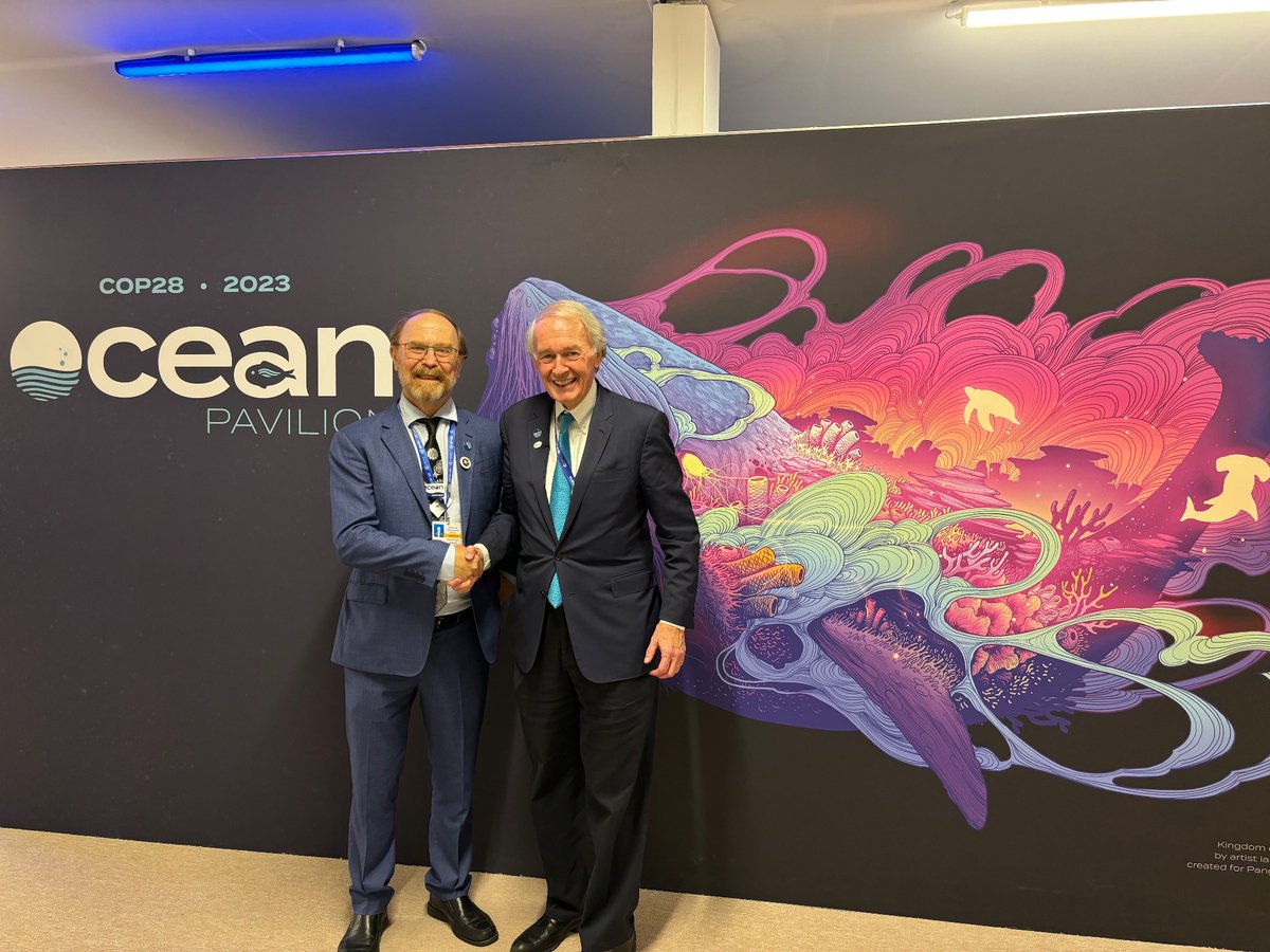 A pleasure to meet Massachusetts Senator Ed Markey at the @COP28_UAE #OceanPavilion yesterday. Thank you @SenMarkey for your support of #science to tackle the #ClimateCrisis