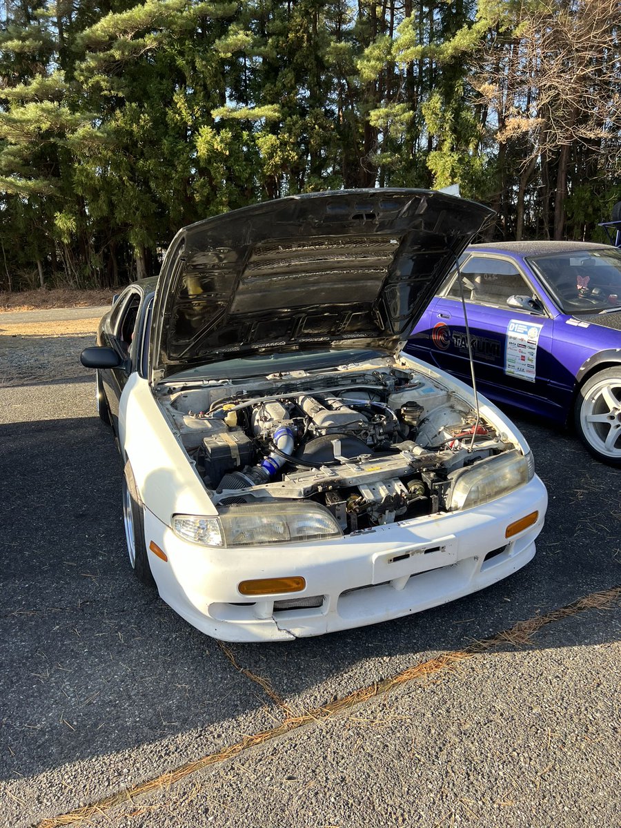 edm_104's tweet photo. NA怖い笑
でもやっぱり14はいいクルマ🚗
誘って頂いたり大切なクルマまで貸して頂き本当にありがとうございました！
そして参加された皆様お疲れ様でした😊 https://t.co/Q0urOn4R4l