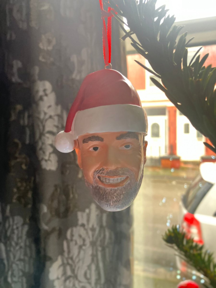 Joeyw19Walker's tweet photo. @kop207pins klopp is at the top of our tree 🌲 😍🎅🏻 https://t.co/BD0n7GKkF5