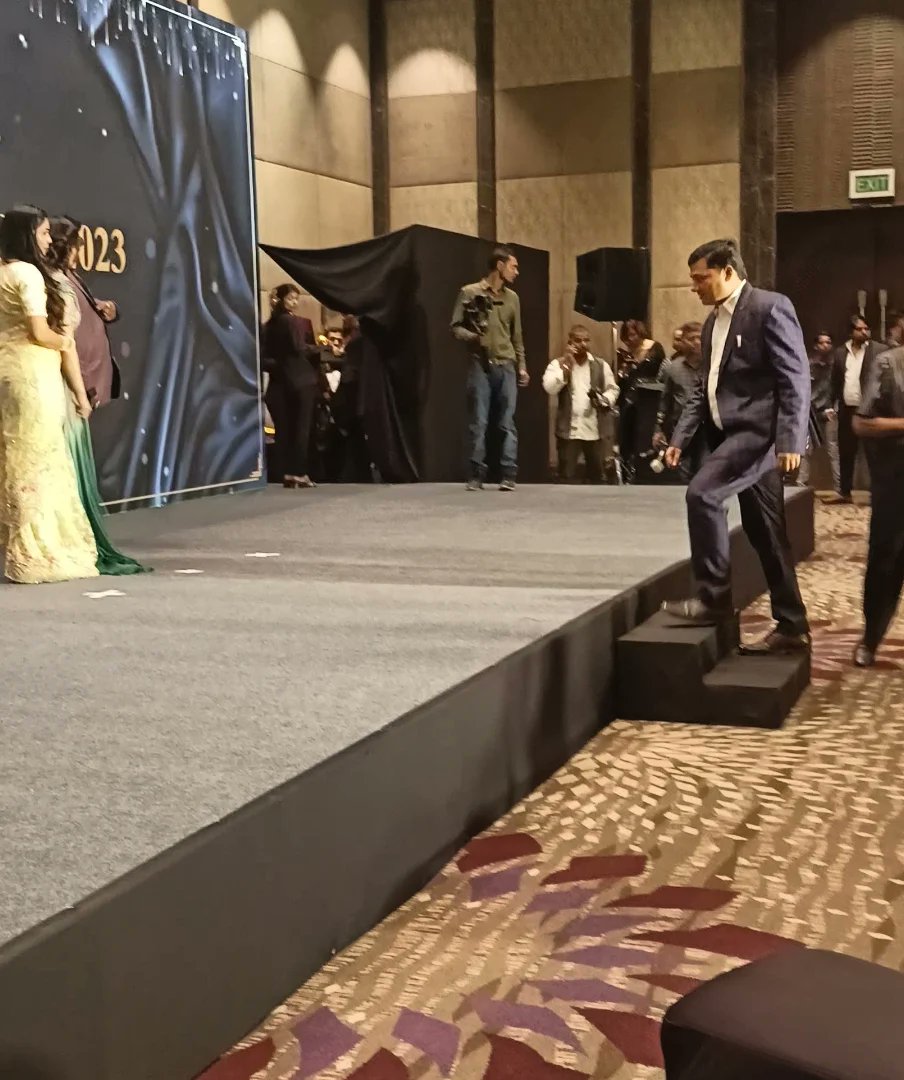 __rajasahab's tweet photo. Pleasure to be honoured by Universal India Awards 2023 https://t.co/b6W45LdWKt
