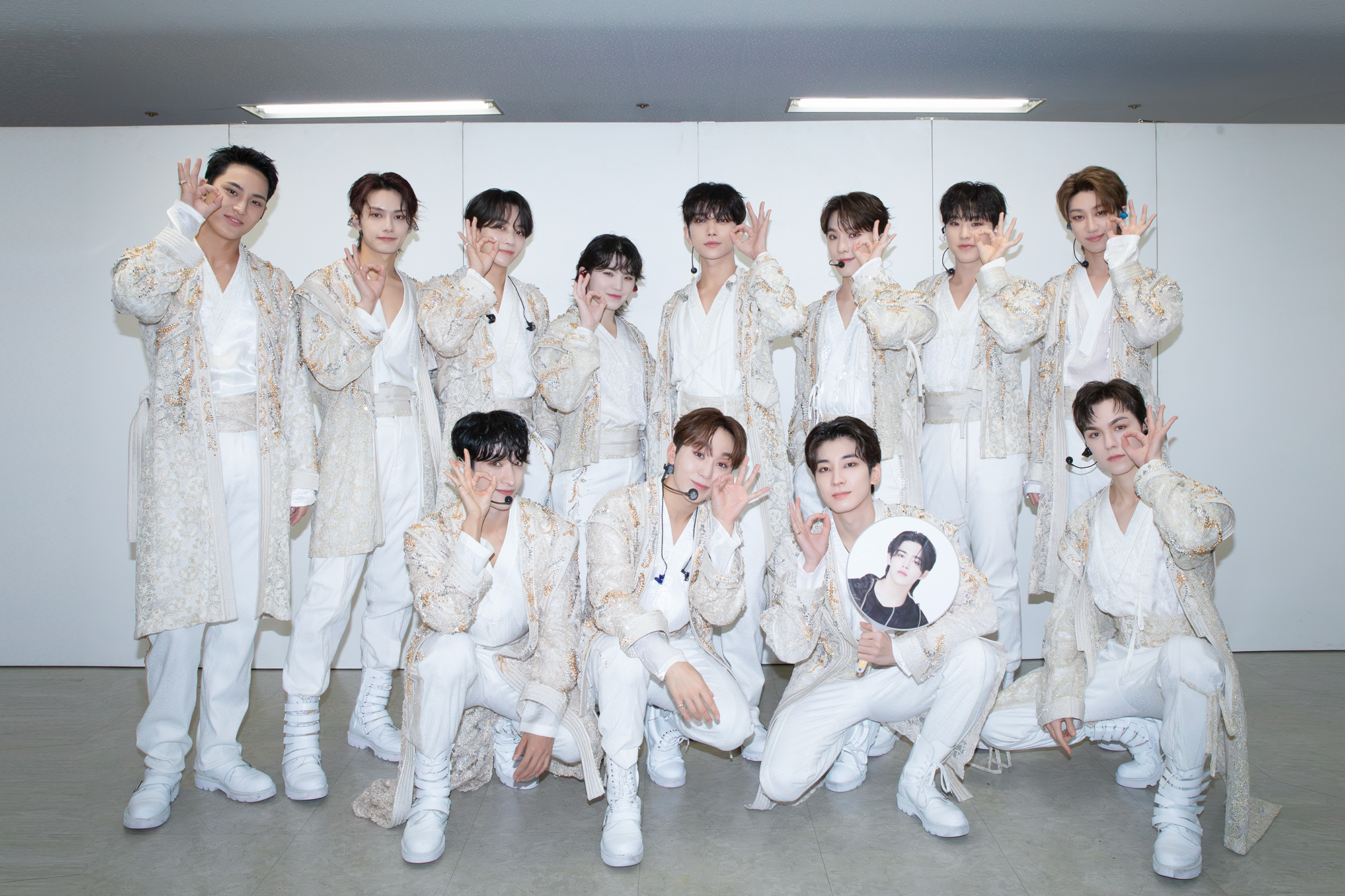 SEVENTEEN 会場限定 消費期限 STF 愛知 大阪 ホシ - メルカリ
