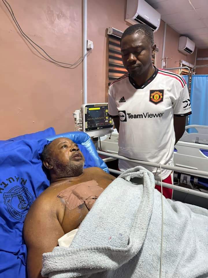 Amechi Muonagor is in need of your support to stay alive. Diabetes, HBP &amp; Kidney failure. Anything from you will be appreciated. 

3036808437
Amechi Muonagor.
FIRST BANK.

God bless you❤️

Photo: Okwuluora