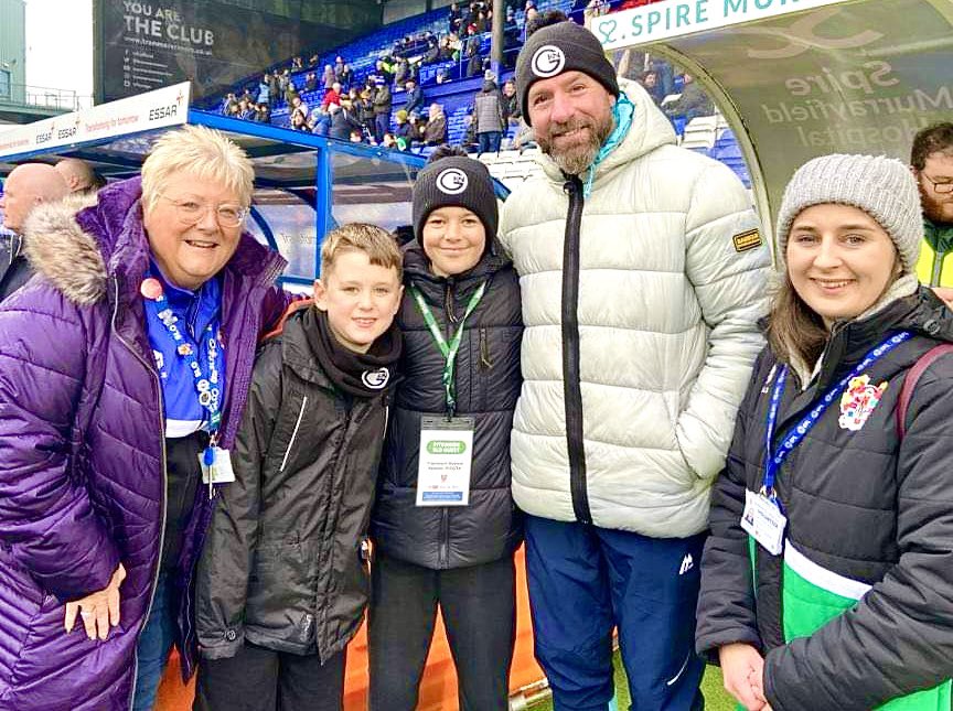 💙 Ahead of yesterday’s win, we welcomed Seth for our latest #SWASurprise!

🎙️ Seth wants to be a commentator so he was given a “backstage” tour of what it takes to be behind the mic!

👏 Thank you Simon, <a href="/TomClarke40/">Tom Clarke</a> <a href="/ConorRobson5/">Conor Robson</a> &amp; <a href="/AdamSiddorn/">Adam Siddorn</a>!

#TRFC #SWA #MoreThanAGame