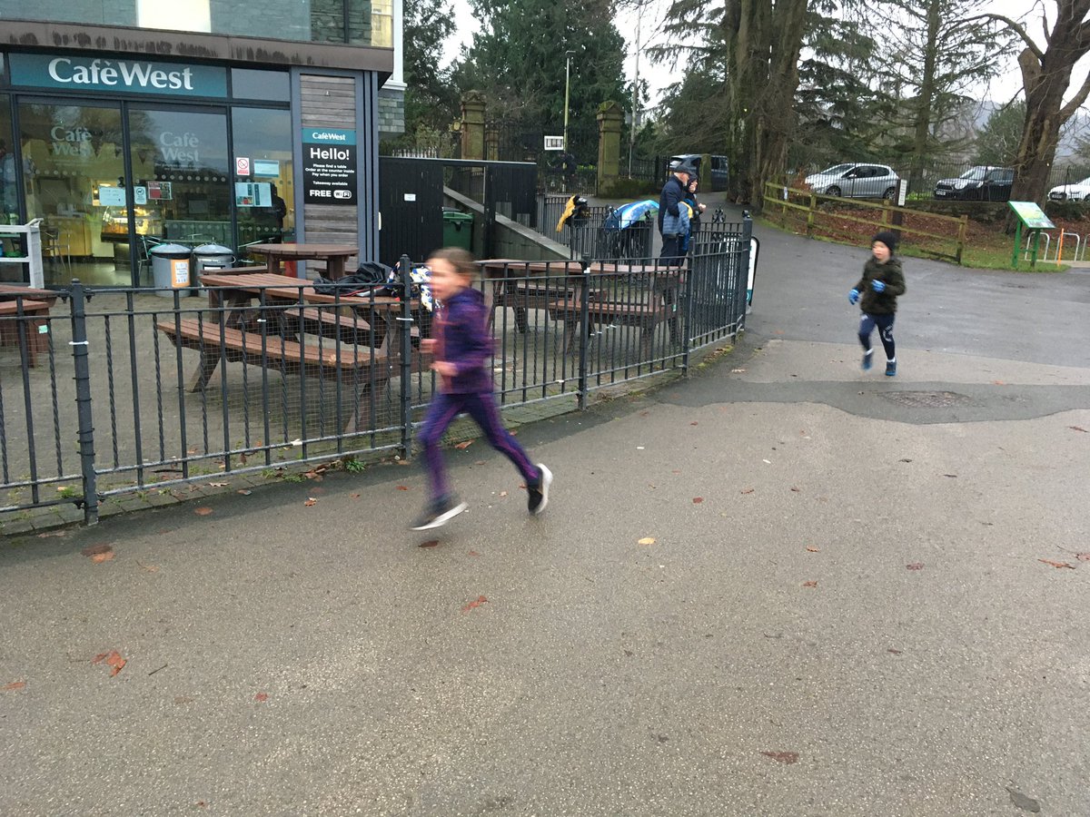 On a dry, mild morning in Keswick, 25 runners ran two laps of Fitz Park. Lottie gained her first finish today, with a PB. There were 15 girls and 10 boys running today. There were five PBs. Well done to all. #loveparkrun #parkrunfamily #juniorparkrun