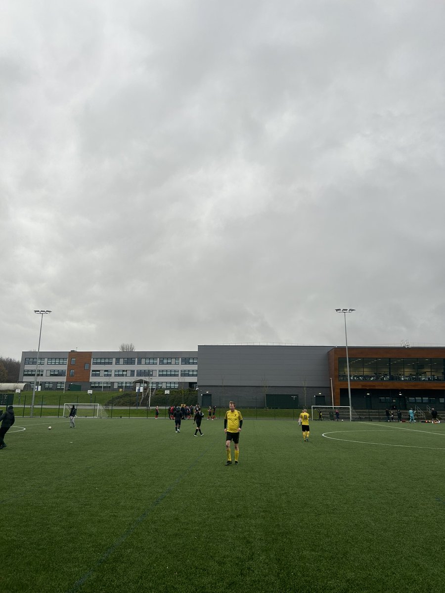 Half time 
Easthouses mornings 0 -0 Livi North