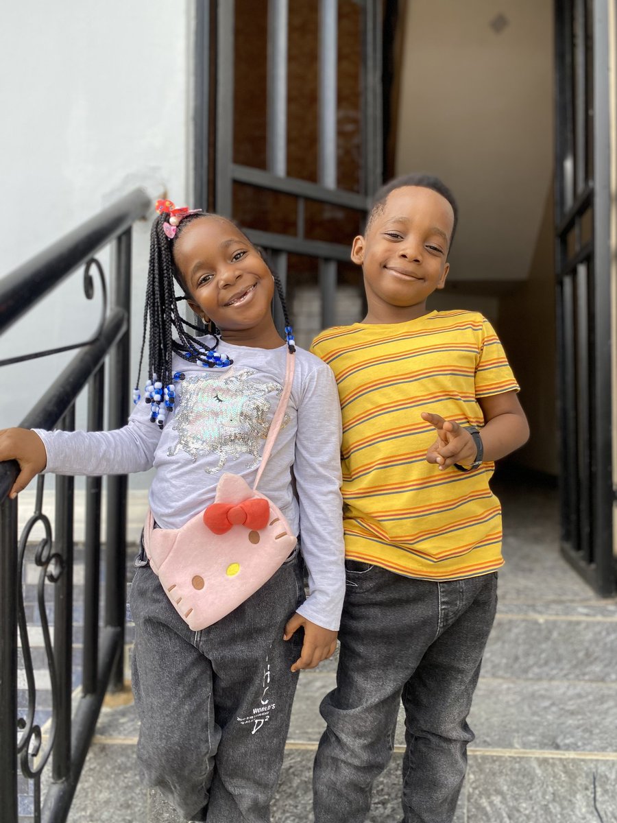 MosesEzima's tweet photo. Do not pray for an easy life; pray for the strength to endure a difficult one.
#HappySunday 
#GodIsGood 
#twins https://t.co/BrRiDXWWnK