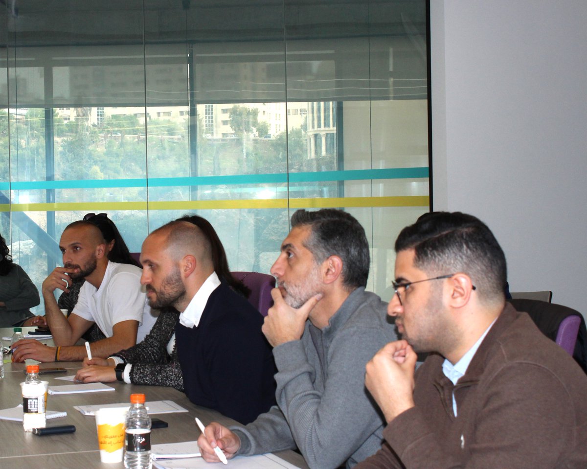 We have FINALLY wrapped up our 3rd and final Pitchathon! Our startups showcased their ideas to a panel of experts, with 11 teams qualifying for the upcoming "Demo Day", which will provide our startups with the opportunity to pitch in front of potential investors!
#JOINFincubator