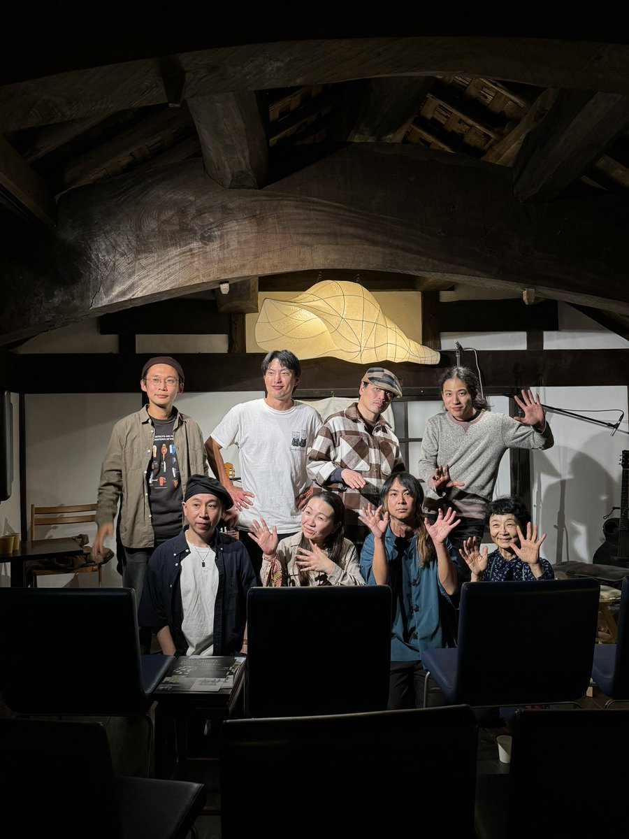 yallrocksick's tweet photo. たのし過ぎるスキル😊
2023' 12.10 日
虹の麓のハンドパン
at ギャラリーThogo
#CutSUIKA
#ATOM #toto
#SUIKA
#OBATAJIN
#なのるなもない
#YAMAAN
#降神
#時田清正
#竹山キョん
#ごきげんハンドパン
#虹🌈
#IPPI https://t.co/VqGHrVzVvP
