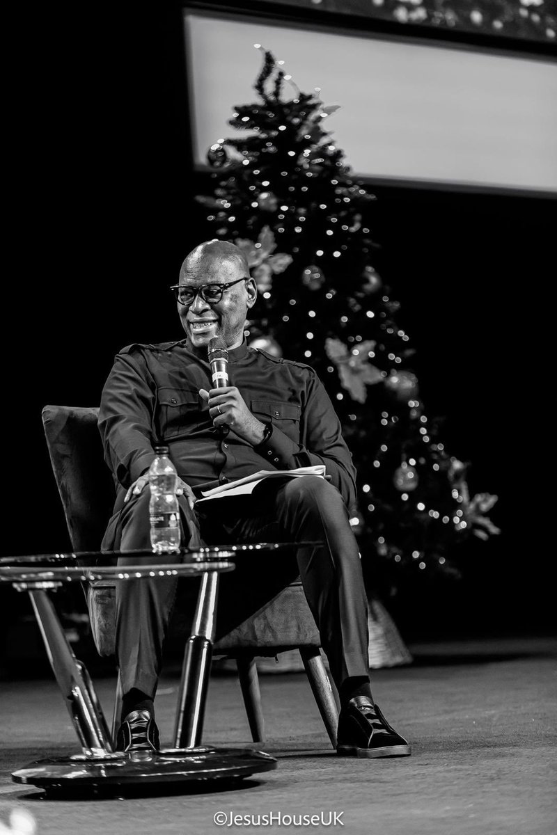 jesushouseuk's tweet photo. #LightOfHope Weโre paying tribute the persecuted church this morning #AboutSundayService @opendoorsuk @psjukofficial @agu_irukwu https://t.co/UgxjVSRn8S
