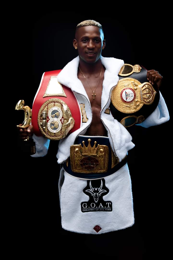 Vuyisananinathi🇿🇦📖 tweet media