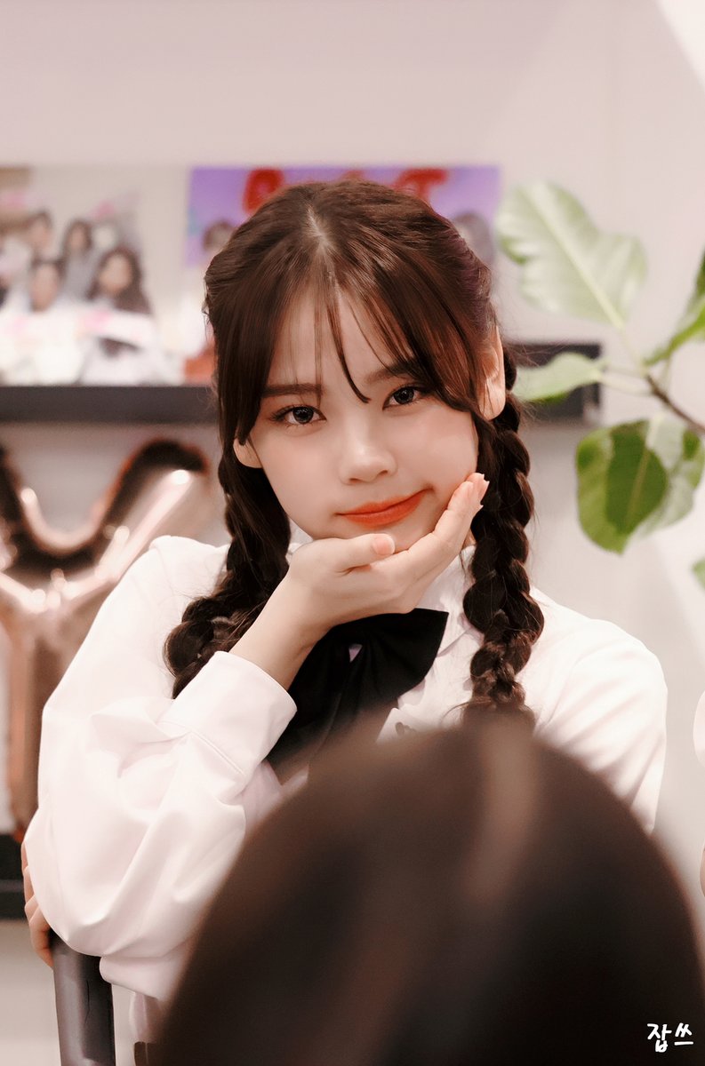 231117 마음1주년 카페 시현

#첫사랑 #CSR #시현