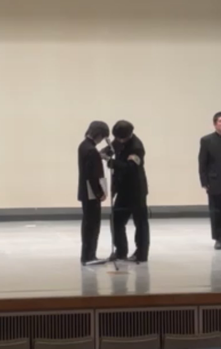 TGUouen's tweet photo. \令和5年度後期納会・幹部交代式/
昨日、当大学土樋キャンパス大ホールにて令和５年度後期納会並びに幹部交代式を開催いたしました。
また、本間大志先輩が当団並びに第75代団長を引退いたしました。
本間先輩、4年間お疲れ様でした！
お越しいただいた皆様、ありがとうございました！ https://t.co/mtLz9Muv2j