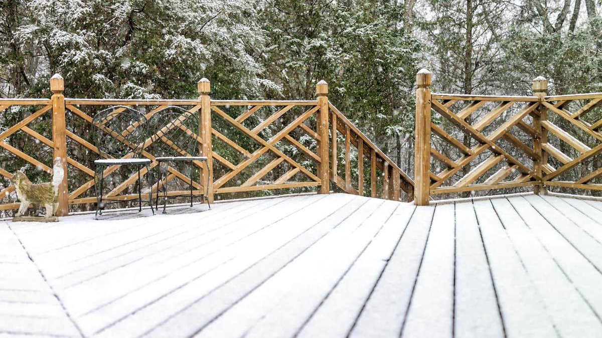 AmosInsurance's tweet image. 8 Ways to Safely Remove Snow and Ice From Your Deck

That fluffy white stuff will make a pretty awesome snow fort, but it won&apos;t do any favors for your deck

Find out more: bit.ly/3sUmquc 

#Snow #SnowProblems #HomeMaintenanceTips