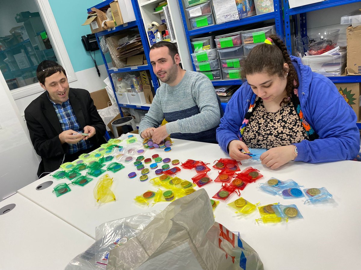 The people we support at our Day Opportunities scheme have been busy painting dreidels and carefully packing dreidel playing chocolate coins for the Social Enterprise Team which will be sold at Kisharon Langdon’s Gifts & Homeware Store Happy Chanukah!