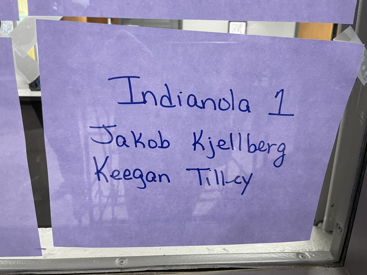 IndianolaHSband's tweet photo. Jazz 1 &amp; Jazz 2 had excellent performances at the SCIBA Jazz Festival in Waukee yesterday!  Solo awards for Jazz 1 went to Keegan Tilley-guitar &amp; Jakob Kjellberg-tenor sax. Jazz 2’s solo awards went to Max Green-tenor sax, Cailey Baker-trombone &amp; Carly Schettler-trumpet. 👏👏👏 https://t.co/z9AZgdbWs6
