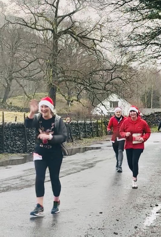 ConistonBrewCo's tweet photo. Well done Mrs B, Pat, Sean and Rob #brathay #puddingrun #10k #langdale https://t.co/jj6VZj1DQF