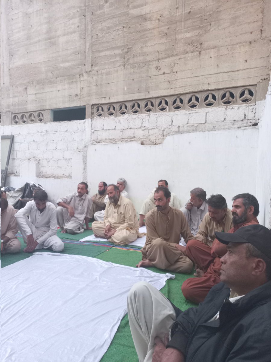 AWPKarachi's tweet photo. Awami Workers Party Shershah unit general workers meeting to discuss the prevalent issues and strategies for organising 

#Karachi https://t.co/CUDrkKJWfD