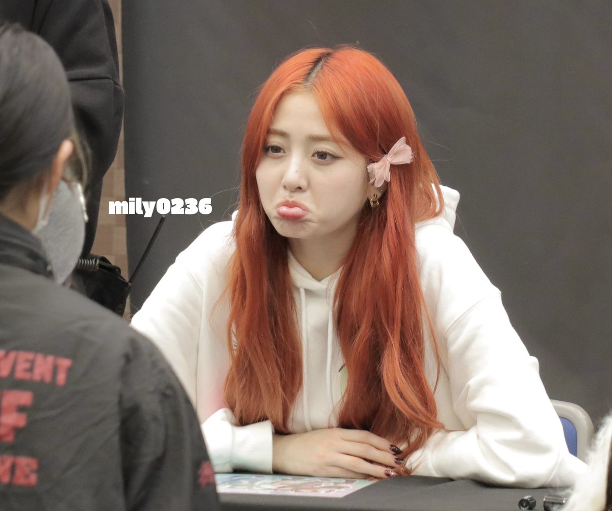 12/10 大阪 LE SSERAFIM 全員サイン会 2部 オフイベ ユンジン yunjin