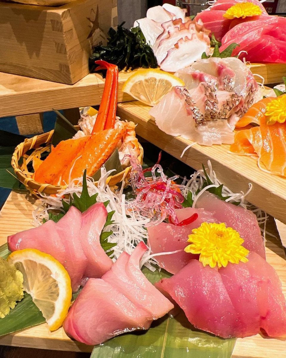 Coolyanok's tweet photo. Come into my arms, or let me live in your stomach, awaken your sleeping taste buds, and interact with food. https://t.co/sx54LwrSxF