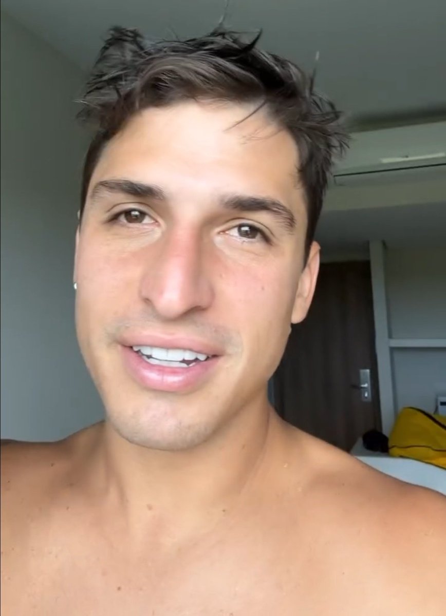carasybocas's tweet photo. Apresento Felipe Prior 
pra vcs 😁 https://t.co/JHeXwWuvfF
