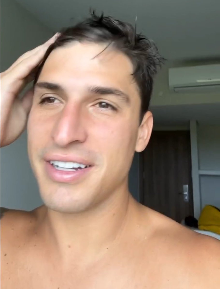 carasybocas's tweet photo. Apresento Felipe Prior 
pra vcs 😁 https://t.co/JHeXwWuvfF