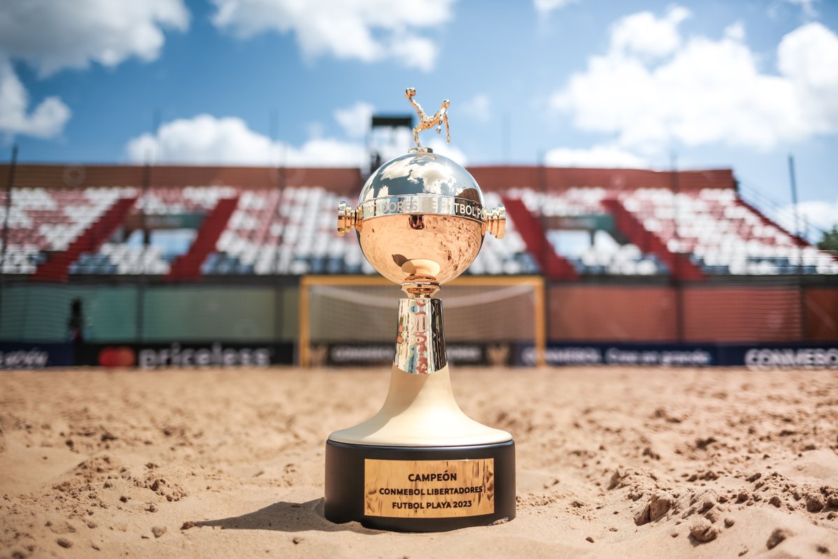 CONMEBOL.com (@conmebol) on Twitter photo ¡La copa de la CONMEBOL <a href="/LibertadoresFP/">CONMEBOL Libertadores Fútbol Playa</a> espera por su campeón! ¿Quién será? 😍🏆
 📺 Mira en vivo la final entre #SanAntonio y <a href="/ClubPHayes1907/">Club Presidente Hayes</a>. 
🔗 bit.ly/Final-CONMEBOL…
#CreeEnGrande ¡La copa de la CONMEBOL <a href="/LibertadoresFP/">CONMEBOL Libertadores Fútbol Playa</a> espera por su campeón! ¿Quién será? 😍🏆
 📺 Mira en vivo la final entre #SanAntonio y <a href="/ClubPHayes1907/">Club Presidente Hayes</a>. 
🔗 bit.ly/Final-CONMEBOL…
#CreeEnGrande