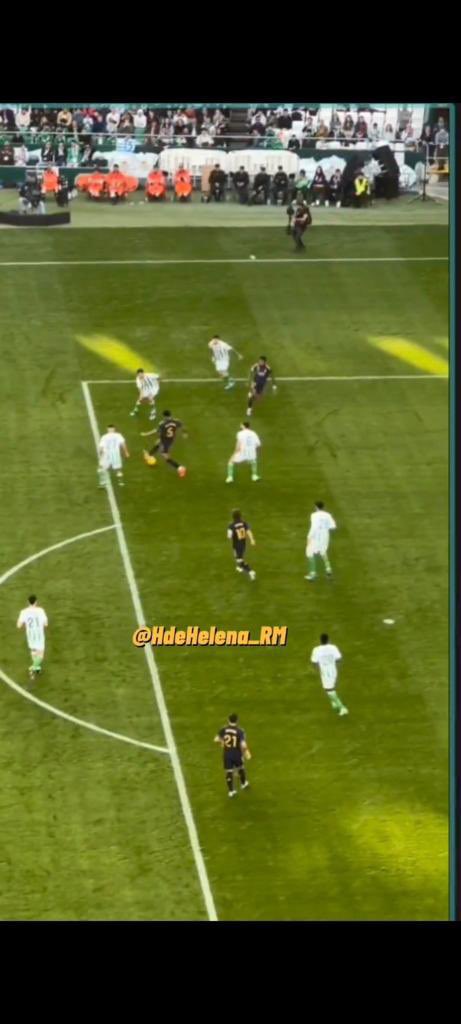 Betis - Real Madrid GA_VIpFWkAAXm2s?format=jpg&name=medium