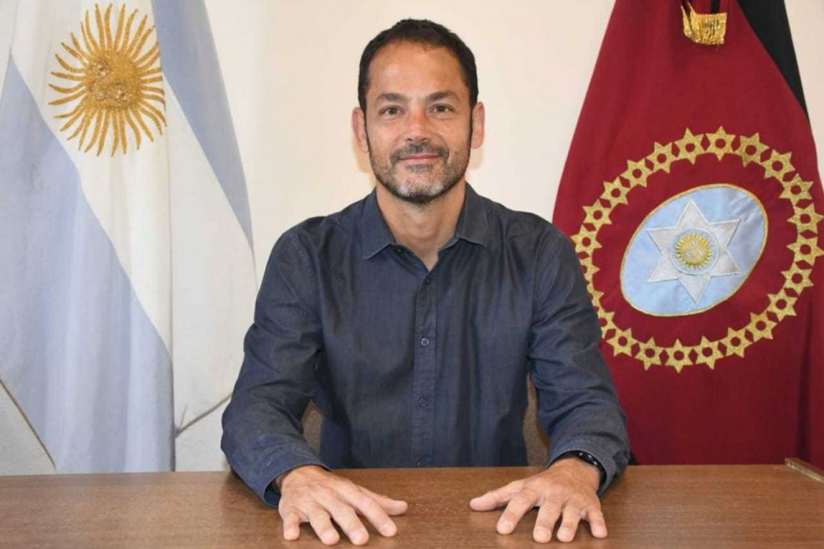 El Dr. Jorge Emiliano Durand es el nuevo Intendente de la Capital de Salta, le deseamos éxitos en su gestión.