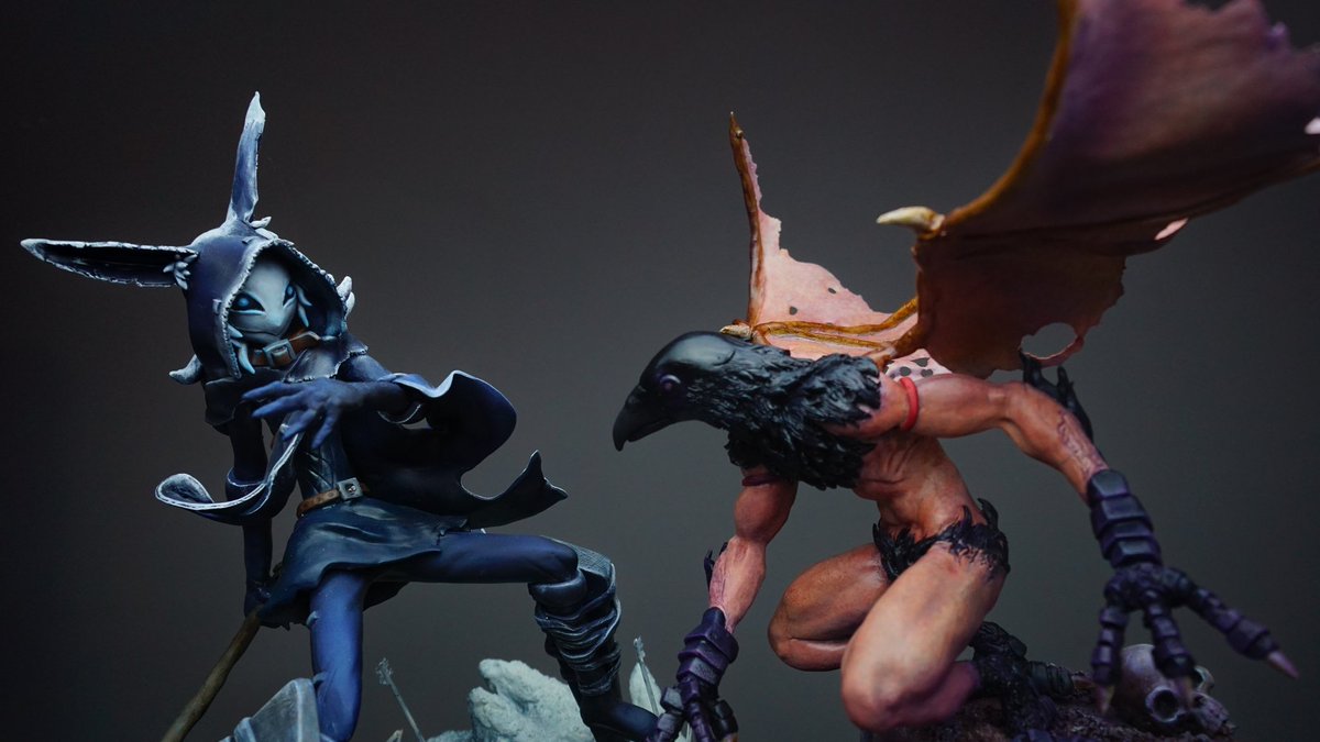 Get ready for the next battle!!!??? Both sculpture from #polymerclay is complete!!! See my vdo #sculpting in my Youtube #OATSUKE #OATSUKE #OatsukeChannel #identityv #knightwatch #monstersculpture #sculpting #supersculpey #polymerclay #itaqua #crow