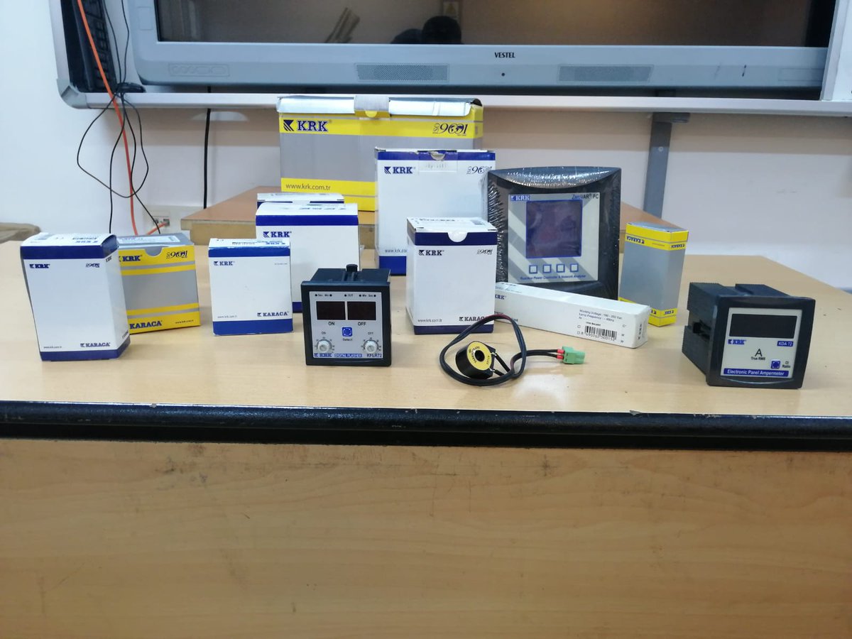 Siirt_MTAL's tweet photo. Okulumuz Elek./Elektrnk. Teknolojisi alanına yaptıkları çeşitli Elektrik malzemeleri yardımından dolayı, İlgilerinden dolayı Krk Karaca Elektronik Genel Koordinatörü Ceyhun Yılmaz Beye ve Krk Karaca Elektronik Firmasına Sonsuz teşekkürlerimizi sunuyoruz.
#krkKaraca  #krk  #karaca https://t.co/ZYu6VDHezz