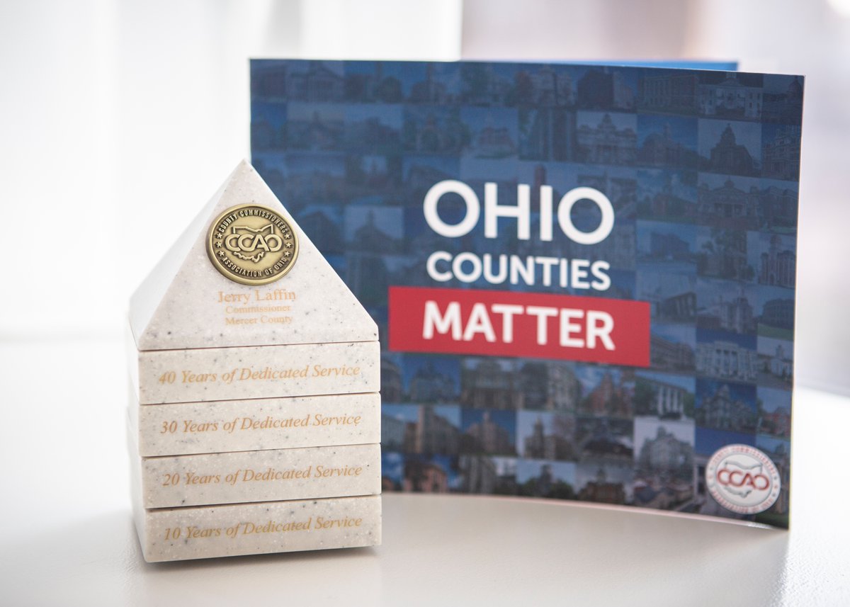 CherylSubler's tweet photo. This coming week @OHCounties will highlight our fabulous winter conference and election of 2024 officers. A highpoint for me was the Decades of Dedication: County Governance Awards, including Mercer County Commissioner Jerry Laffin being recognized for over 4 decades of service. https://t.co/mhgVpmGLGd