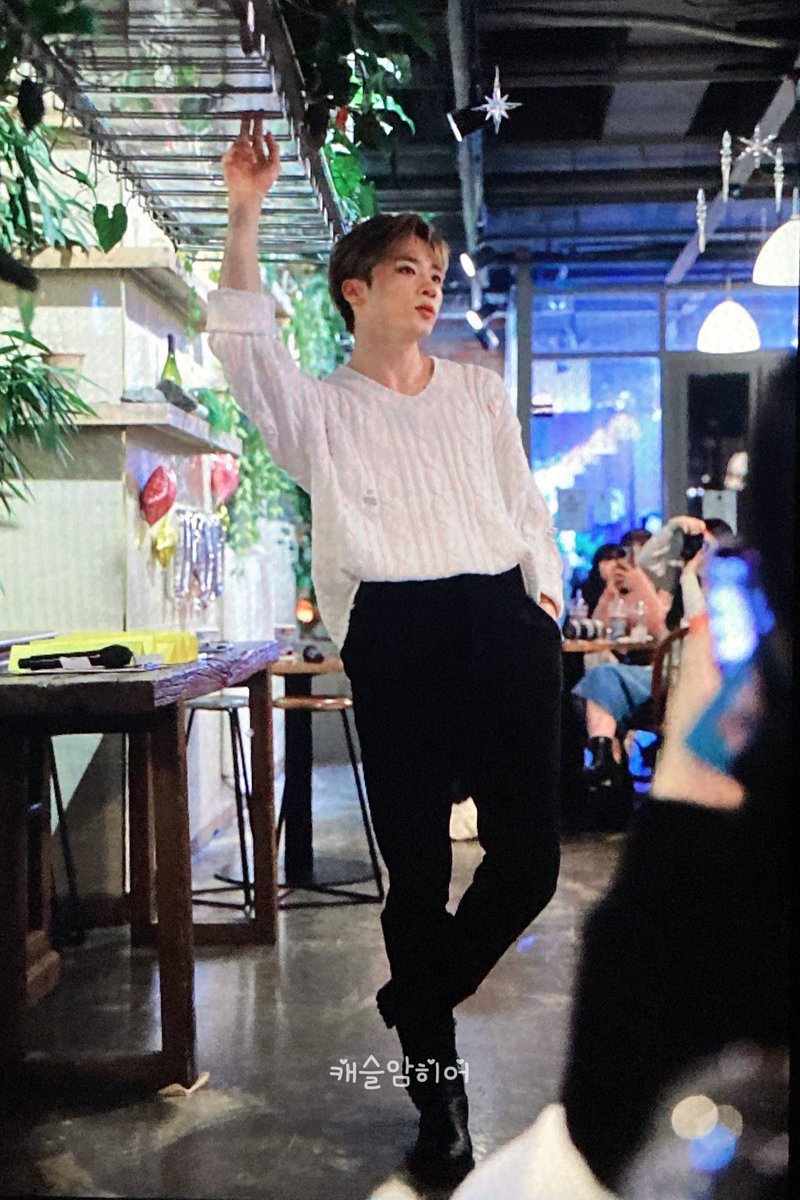 231210

#캐슬제이 #Castle_J #엠씨엔디 #MCND
<a href="/McndOfficial_/">MCND_official</a>