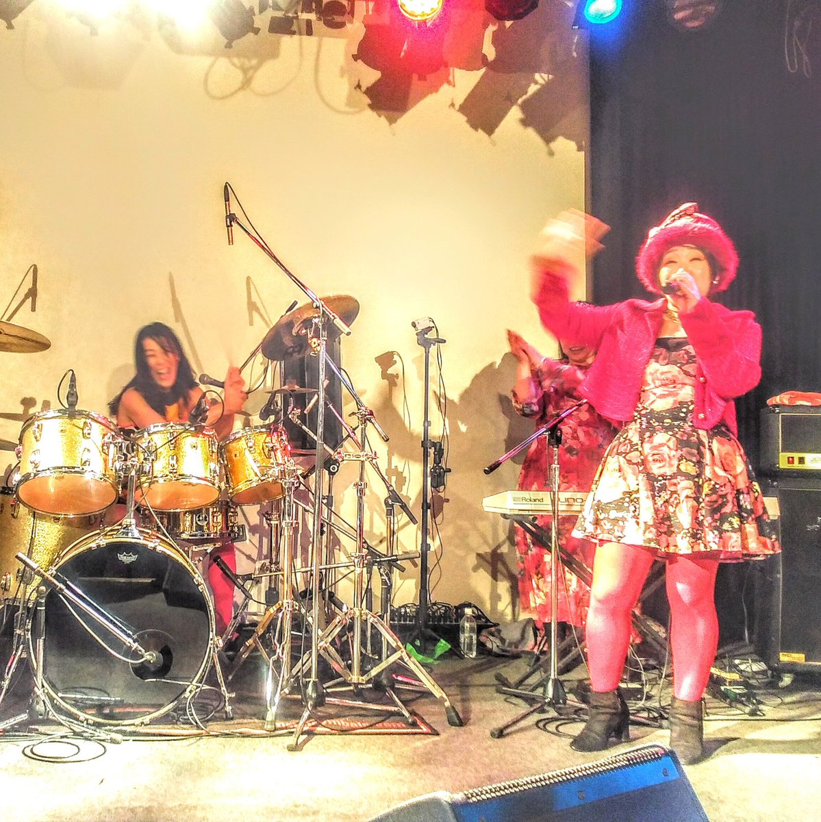 tsuyopon412's tweet photo. Anything Allnight Festival vol.57@小岩オルフェウス
チェルシーチェルシー初参戦!
懐かしい気持ちが蘇り
おかげさまで若返りました♬🎸
#PrincessPrincess
#チェルシーチェルシー
#CHELSEACHELSEA https://t.co/P2ZpUfbiu2