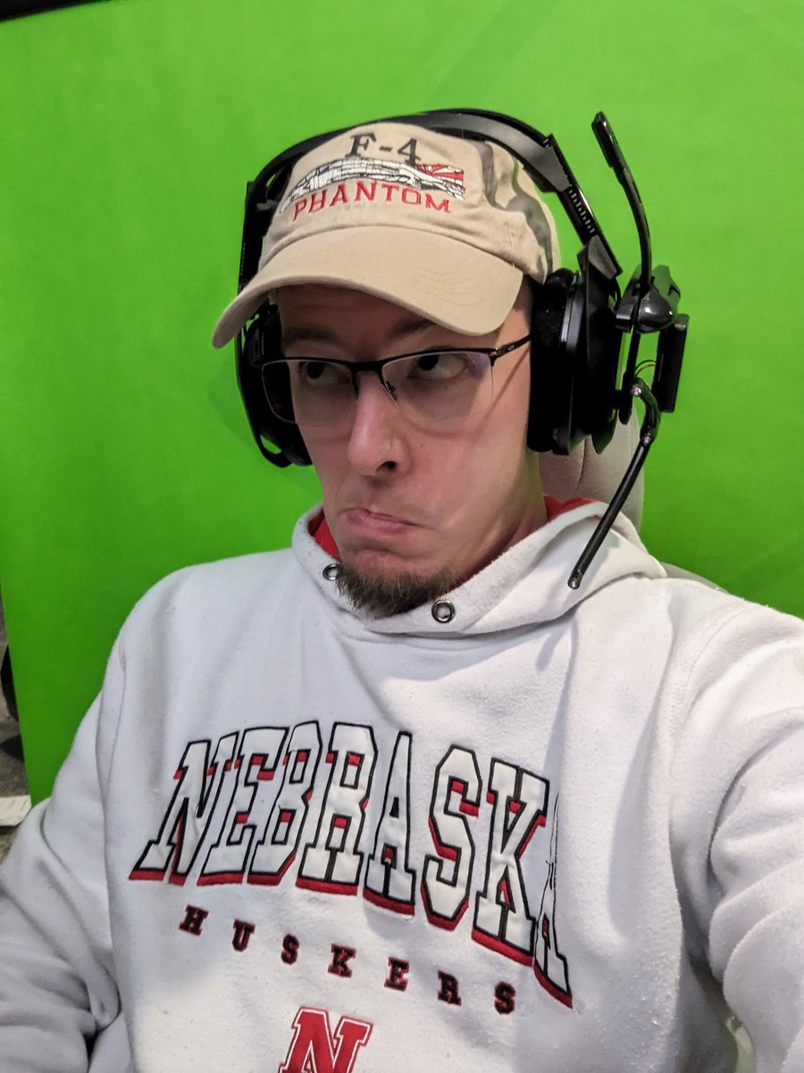 Graywo1f's tweet image. Just finished my final pre show practice! 
It's time for an airshow! 
Surprise appearance on Virtual International Air Festival!!!!
Wonder what I'll be flying? 🤔😍

Tune in!!!!!! @eagledynamics @HBSimulations @virtualairfest 
#viaf #f4 #phantomsforever
twitch.tv/virtualairfest…