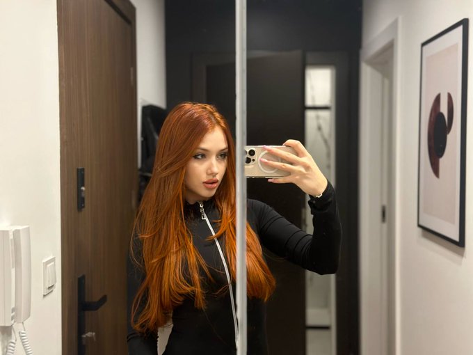 Be honest, do I look fuckable to you?🫢🥰 https://t.co/ikULBbzDe8