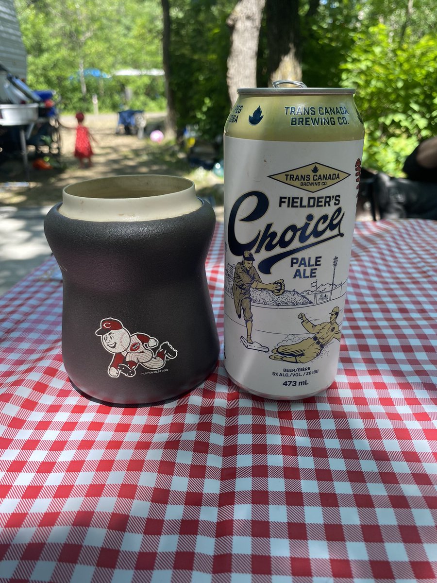 jdort22's tweet photo. @RedlegsRadioRep 🐐 koozie right here https://t.co/EvjIgcpAxL